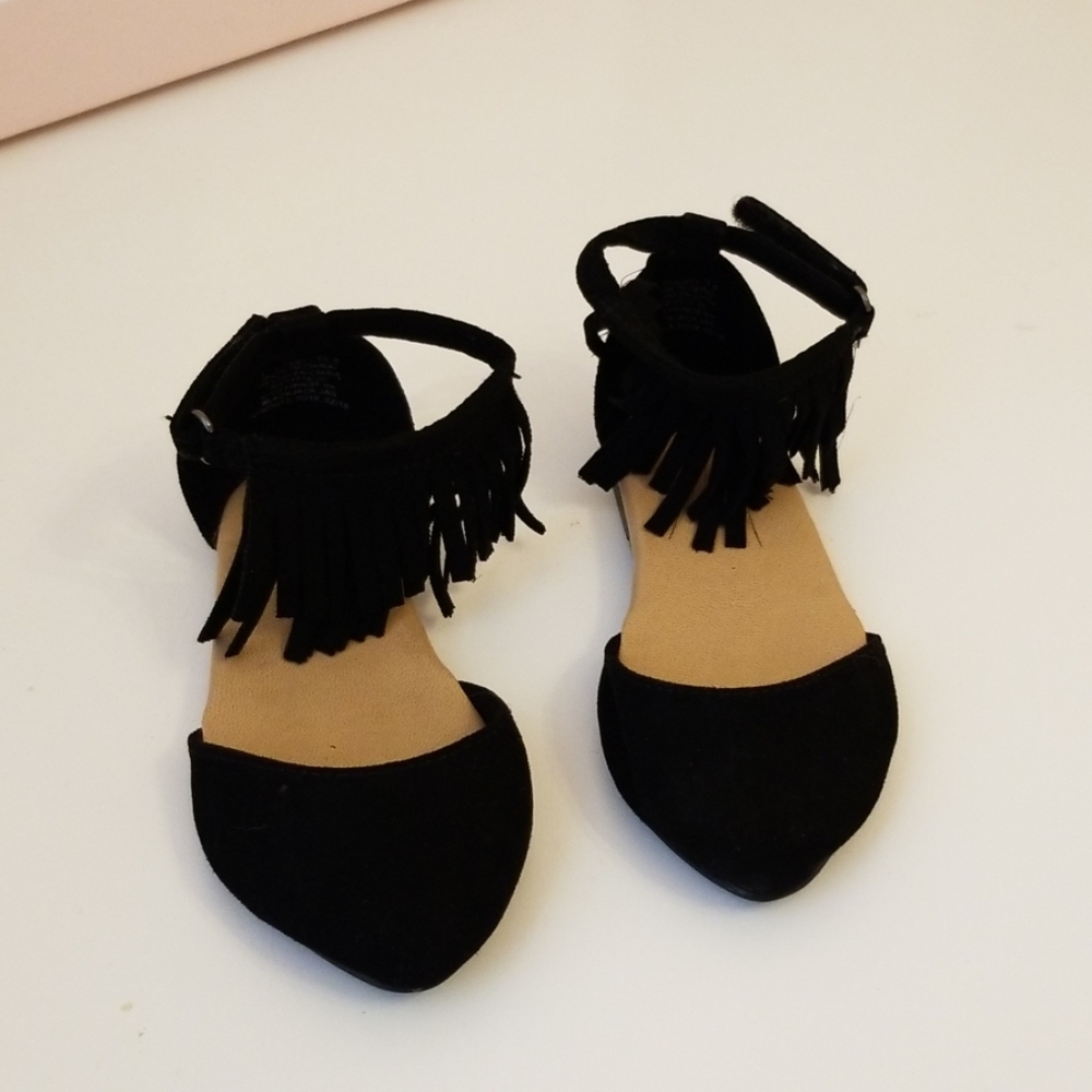 Little girl black dress shoes